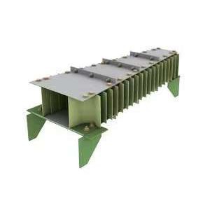 Õhu sisselaskeava osakeste eraldaja